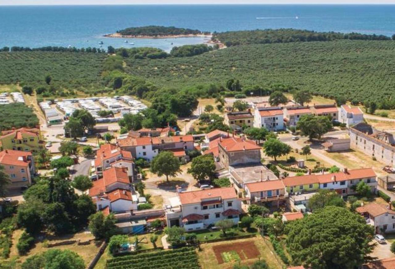Apartments Vojvoda Poreč Zewnętrze zdjęcie
