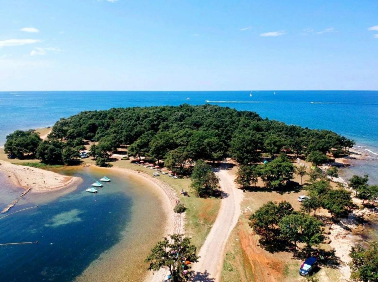 Apartments Vojvoda Poreč Zewnętrze zdjęcie