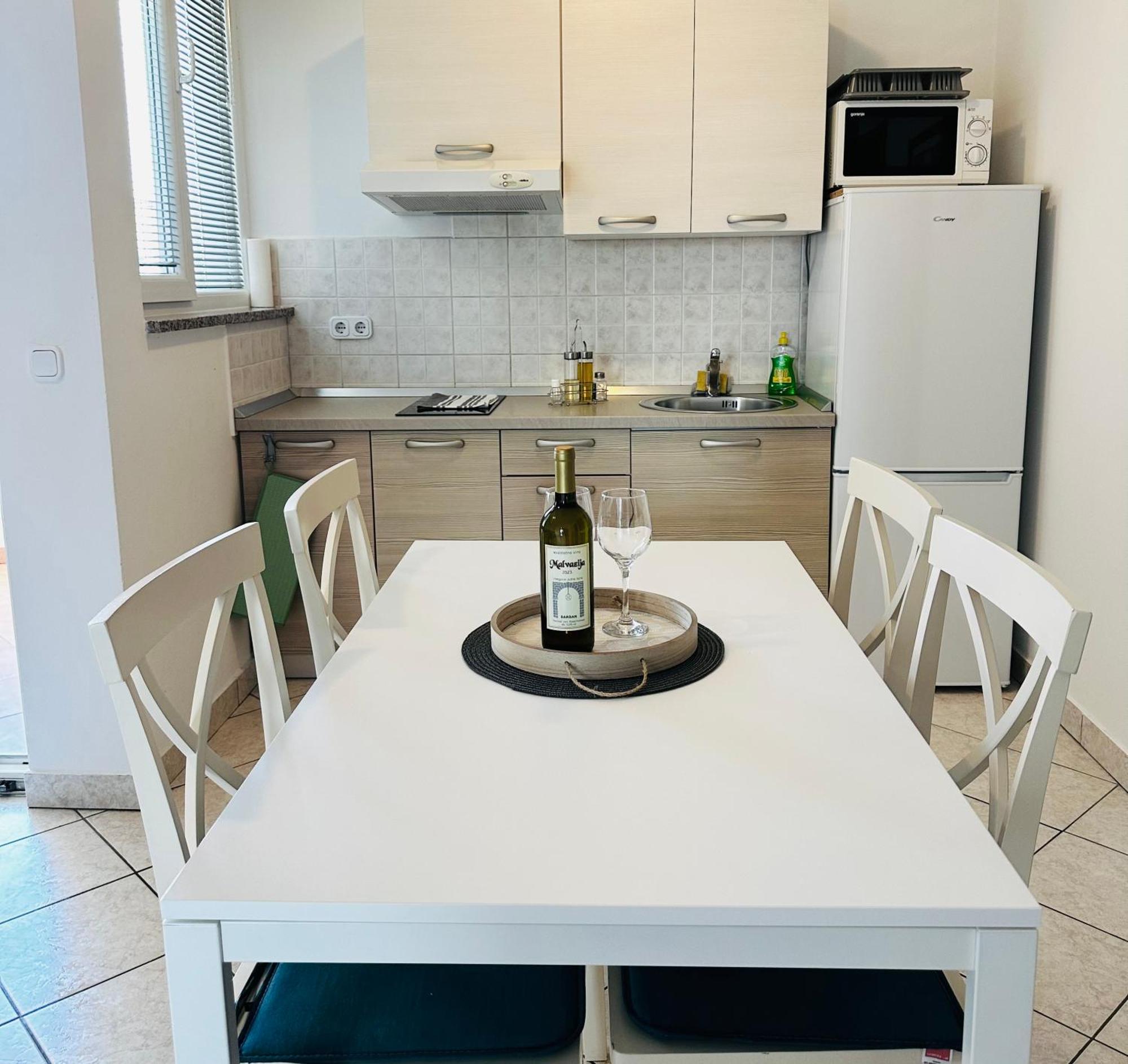 Apartments Vojvoda Poreč Zewnętrze zdjęcie