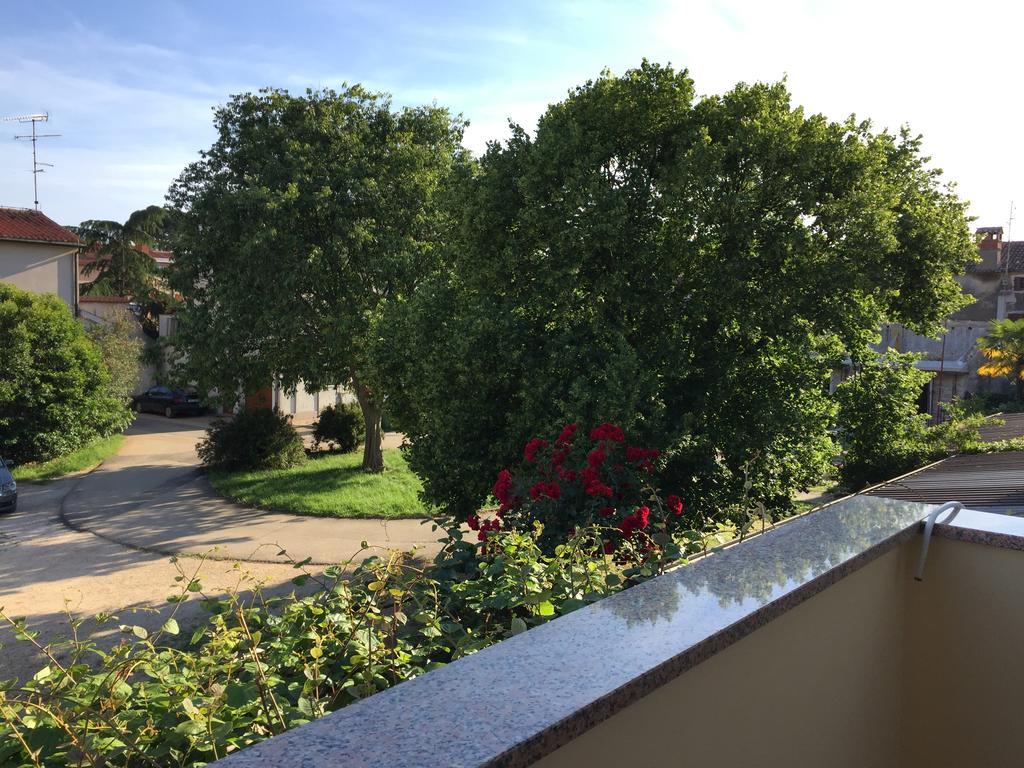 Apartments Vojvoda Poreč Zewnętrze zdjęcie